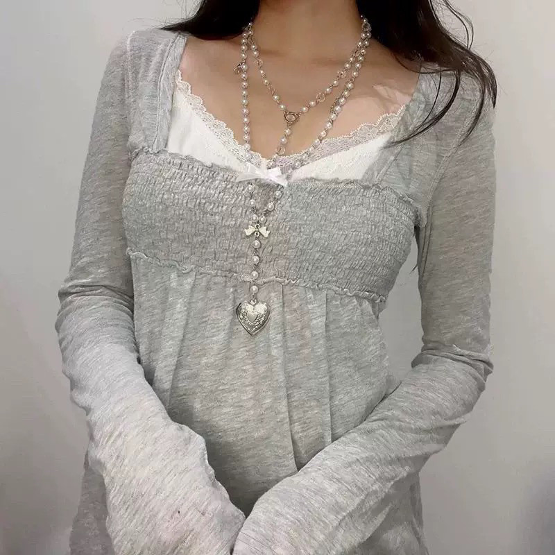 American Retro Women T Shirt S - đánh giá và giá Winter Clothing Aesthetic