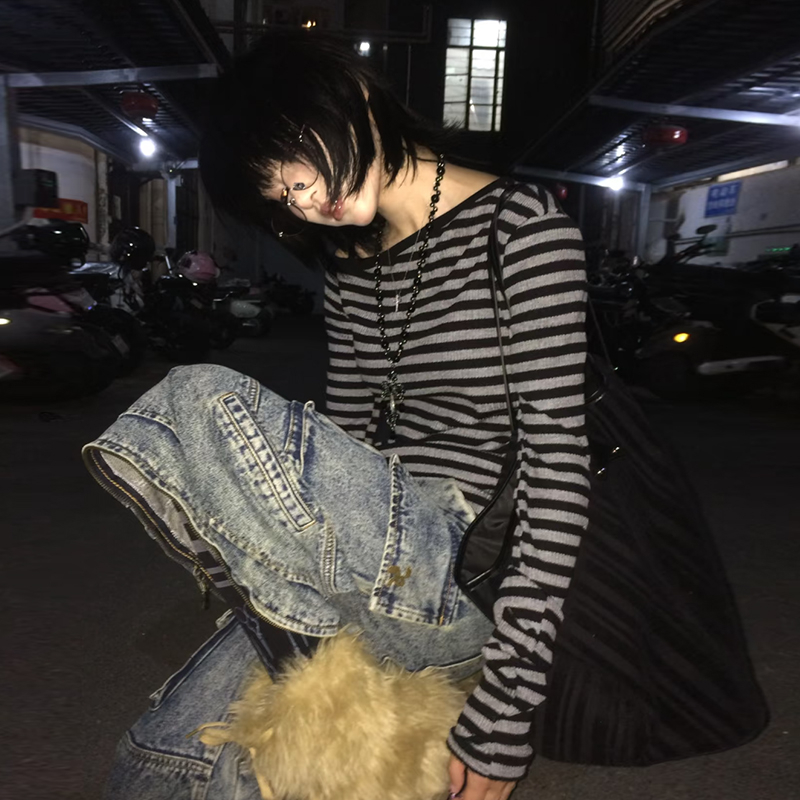 Genayooa Japanese Y2k T-shirt  - đánh giá và giá Winter Clothing Aesthetic